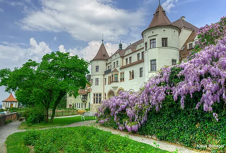Neubeurer Schloss von Außen